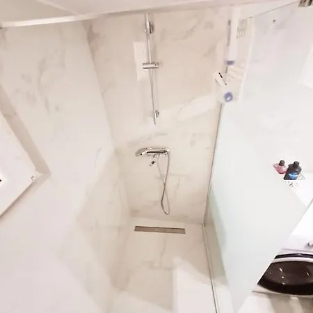 Lovely 2-bedroom 4th Floor House Large Patio * Athens